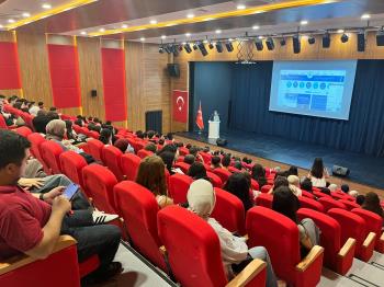 Fakültemizde 2025-2026 Eğitim Öğretim Yılı Oryantasyon Programı Gerçekleştirildi
