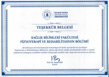 Fizyoterapi ve Rehabilitasyon Bölümümüze Akreditasyon Başarısı Nedeniyle Teşekkür Belgesi Takdim Edildi