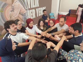 Experts from Bandırma Community Mental Health Center conducted a group workshop with our students.